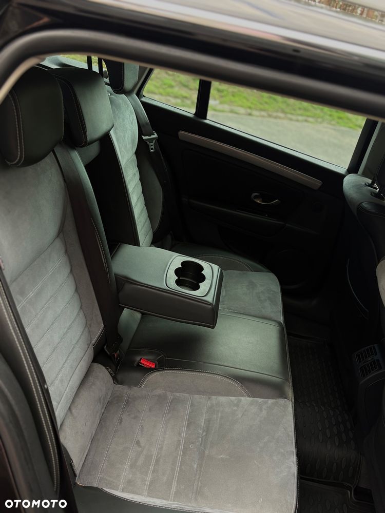 Renault Laguna dCi 150 FAP Start-Stop GT - 21