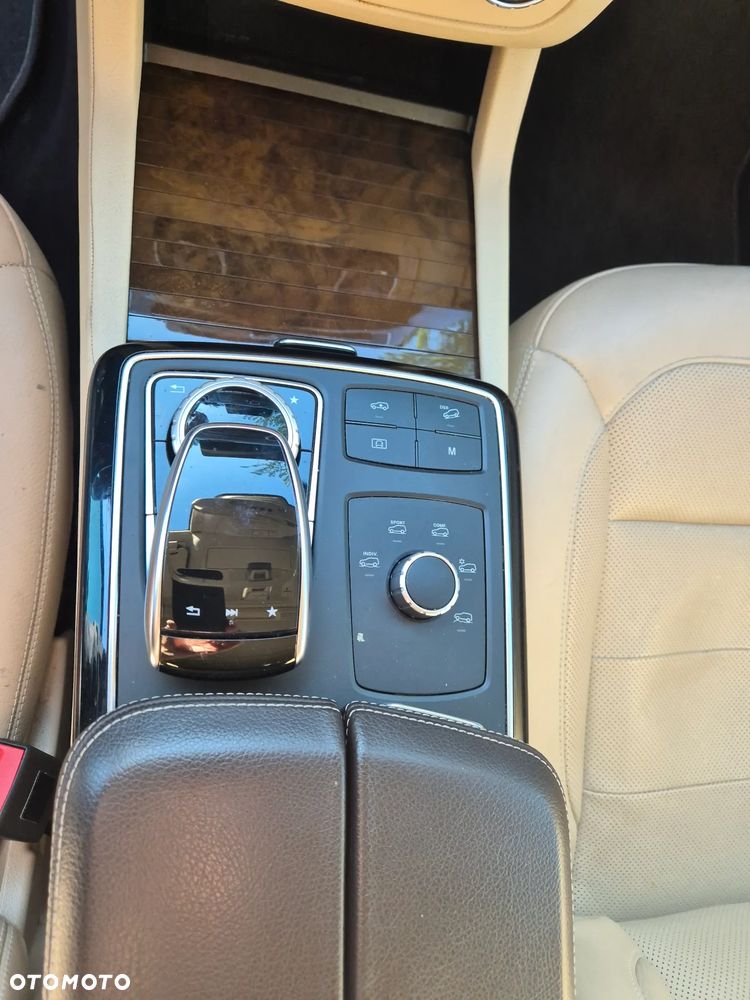 Mercedes-Benz GLS 450 4-Matic - 16
