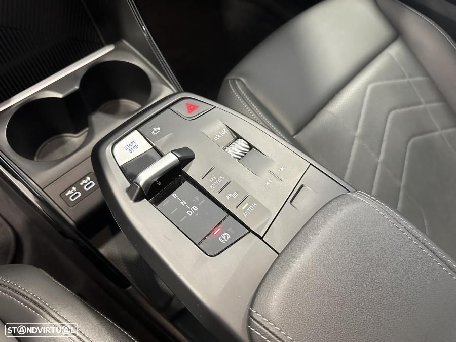 BMW iX1 xDrive30 - 25