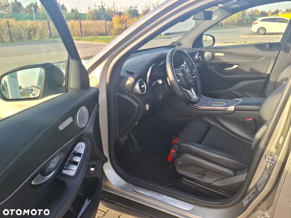 Mercedes-Benz GLC 200 d 4-Matic Business Edition - 9