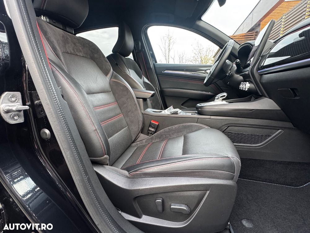 Renault Arkana E-TECH 145 R.S.LINE - 24