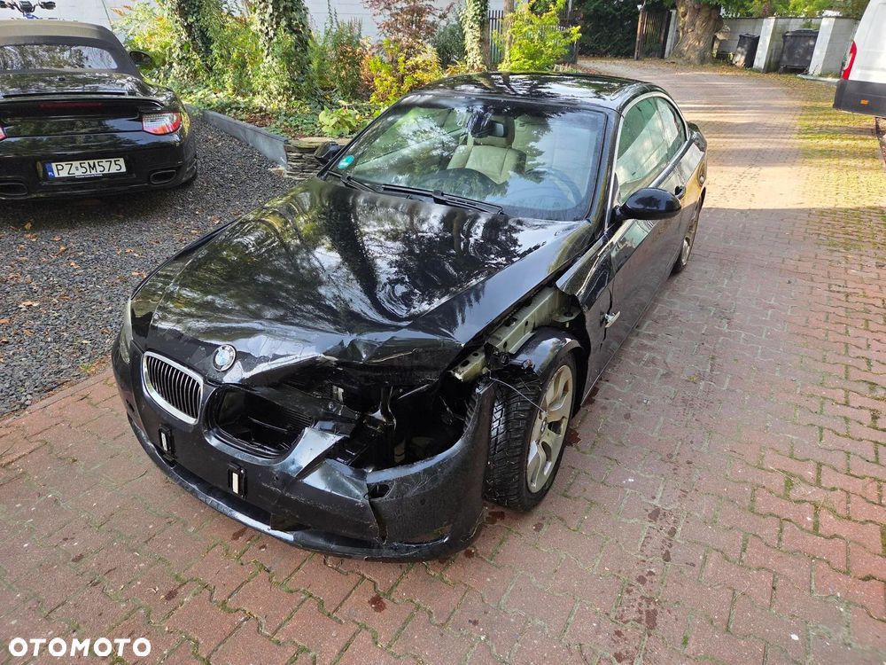 BMW Seria 3 325d DPF Cabrio - 4