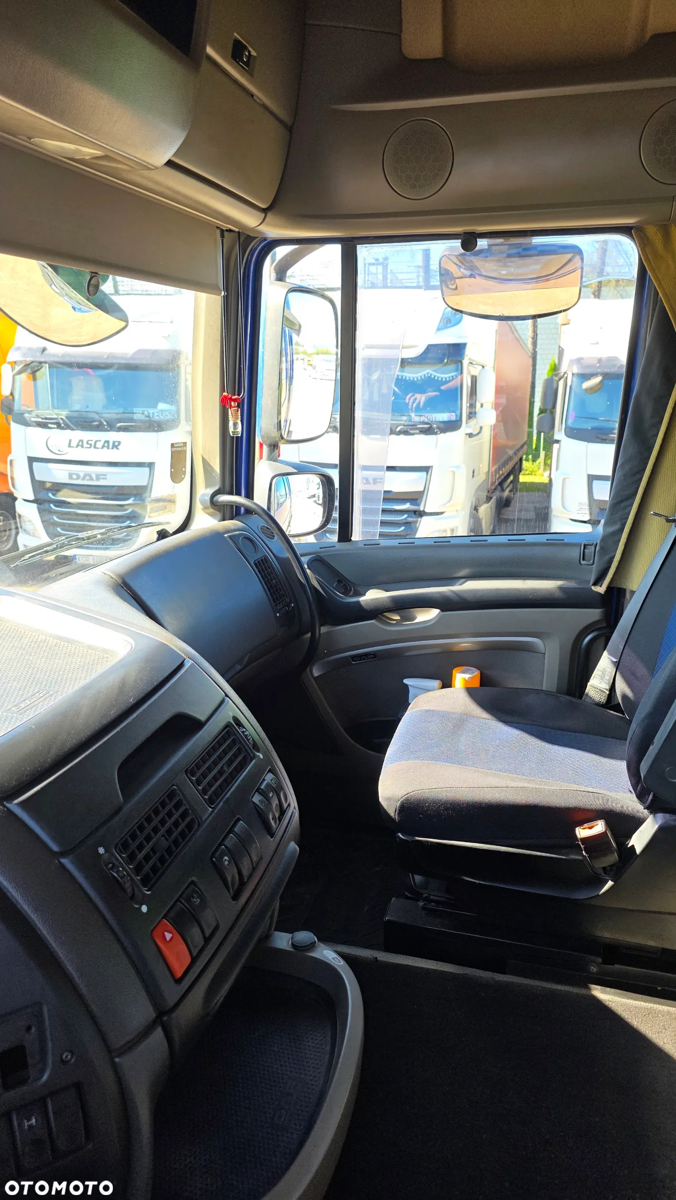 DAF 105 - 5