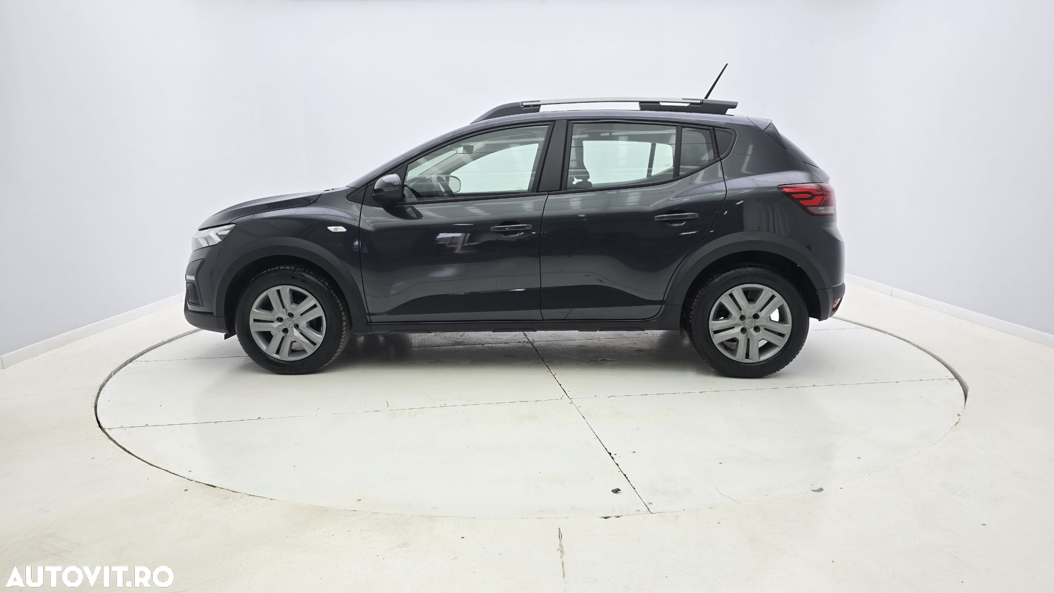 Dacia Sandero Stepway TCe 90 MT6 Comfort - 9