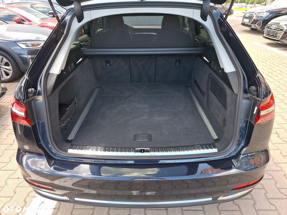 Audi A6 Avant - 10