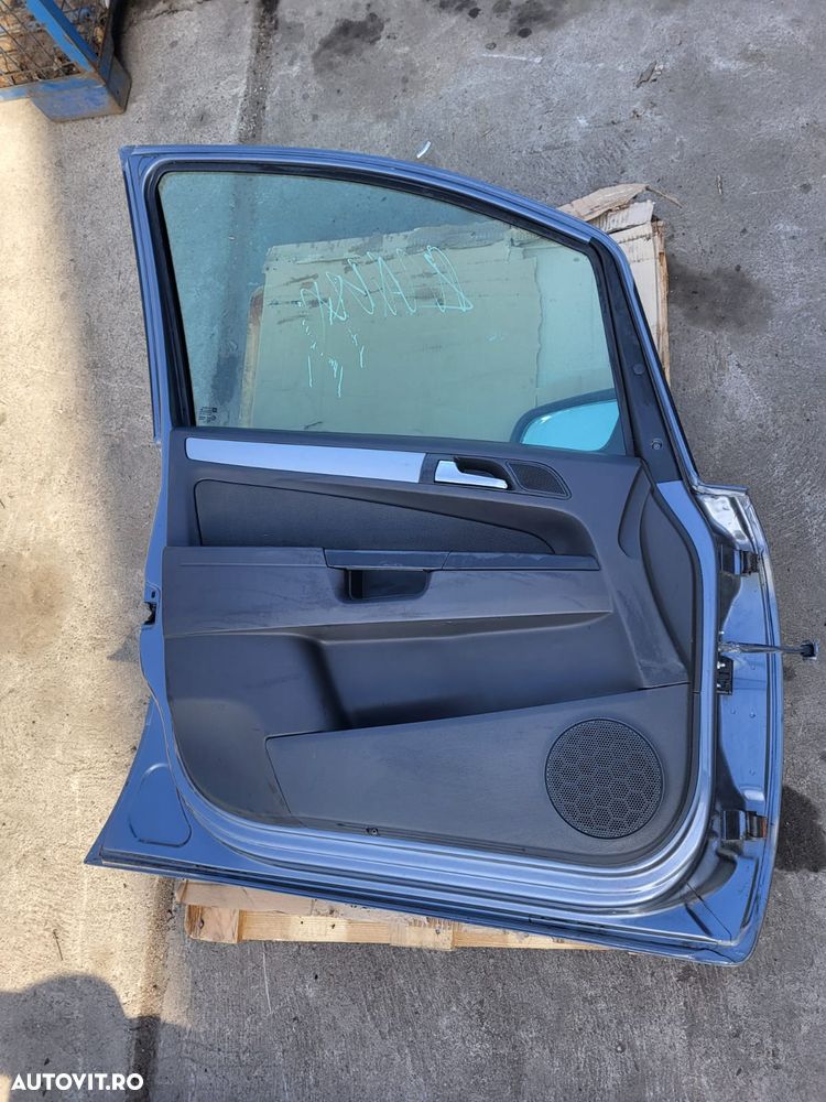 Usa stanga fata complecta fara oglinda  Opel Zafira din 2009 - 2