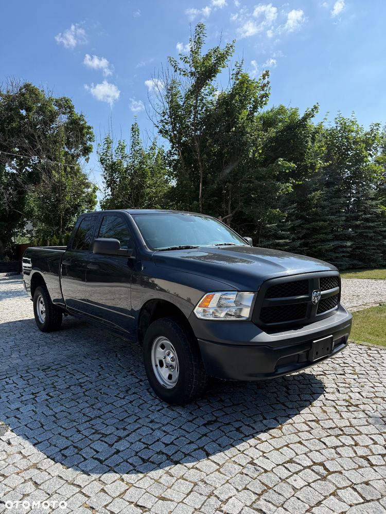 Dodge RAM - 1