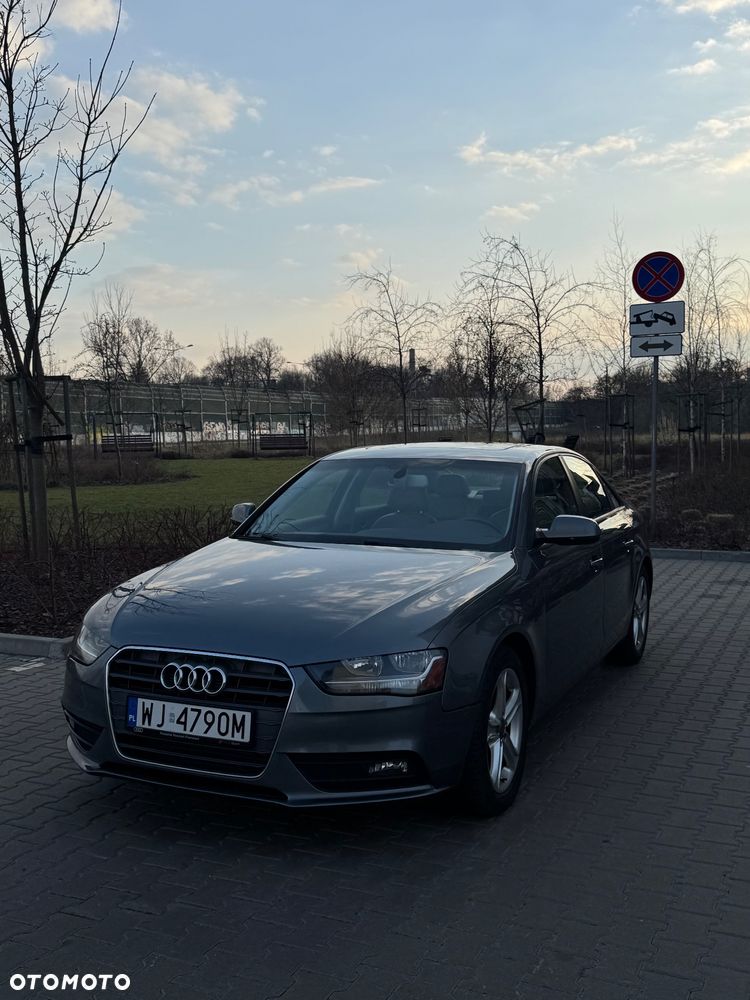 Audi A4 Limousine 2.0 TFSI multitronic Ambiente - 2