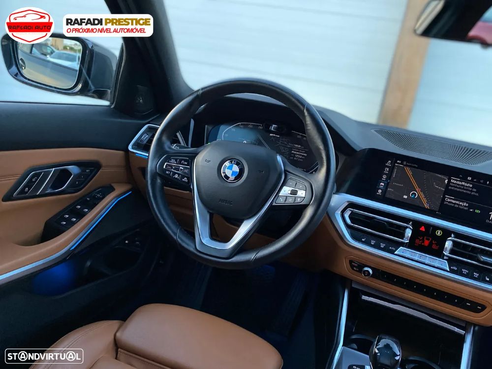 BMW 330 e Aut. Luxury Line - 29