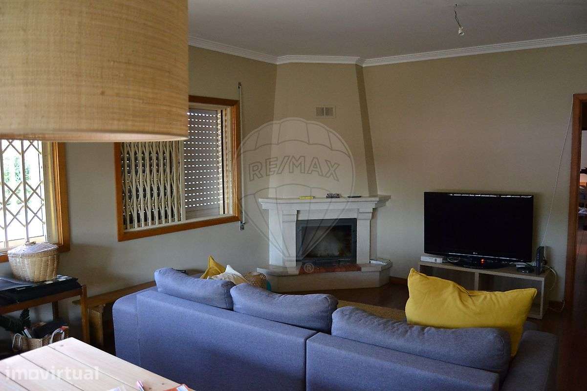 Apartamento T2 para arrendamento - Grande imagem: 2/15