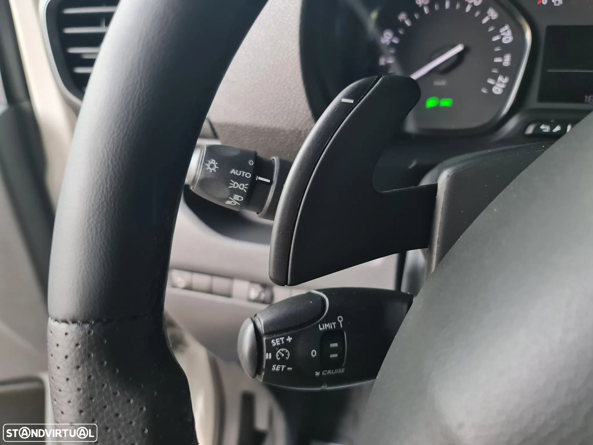 Peugeot EXPERT 2.0 HDI AUTOMÁTICA * IVA DEDUTÍVEL * - 23