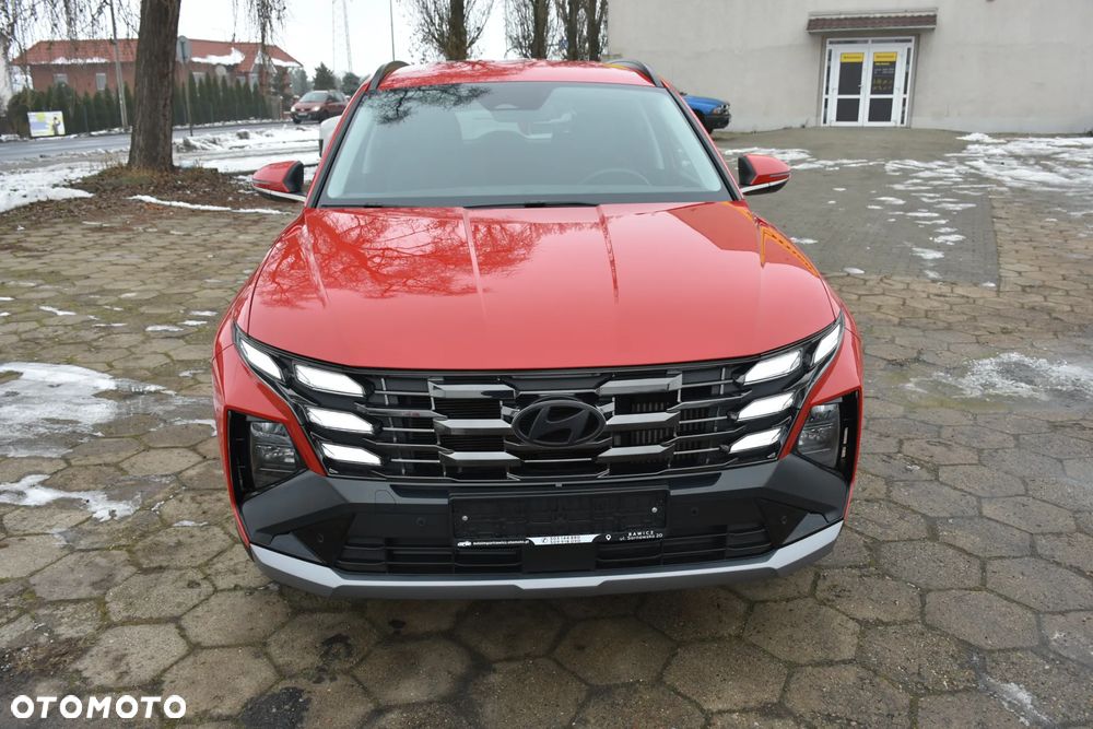 Hyundai Tucson 1.6 T-GDi 48V-Hybrid 2WD DCT Select - 12