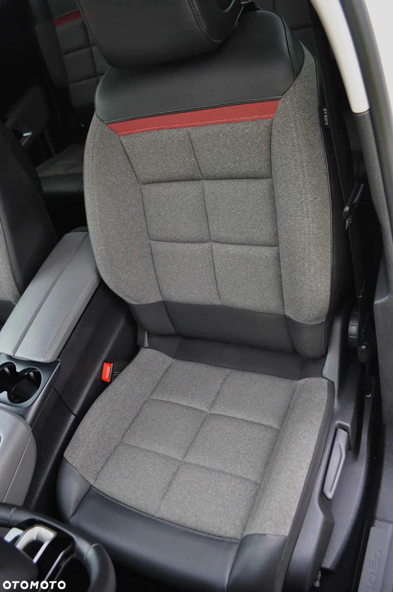 Citroën C5 Aircross 1.5 BlueHDi Shine Pack EAT8 - 26