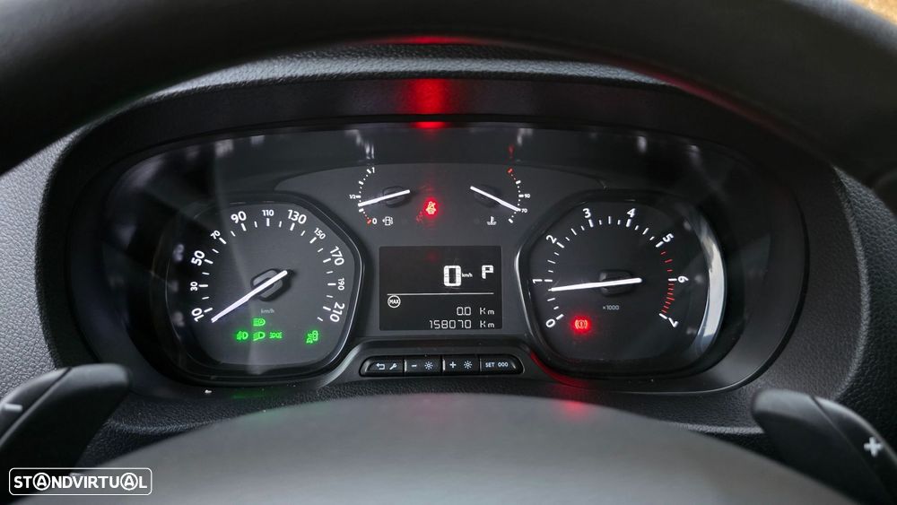 Peugeot Expert 2.0 BlueHDi L2H1 Standard EAT8 - 18