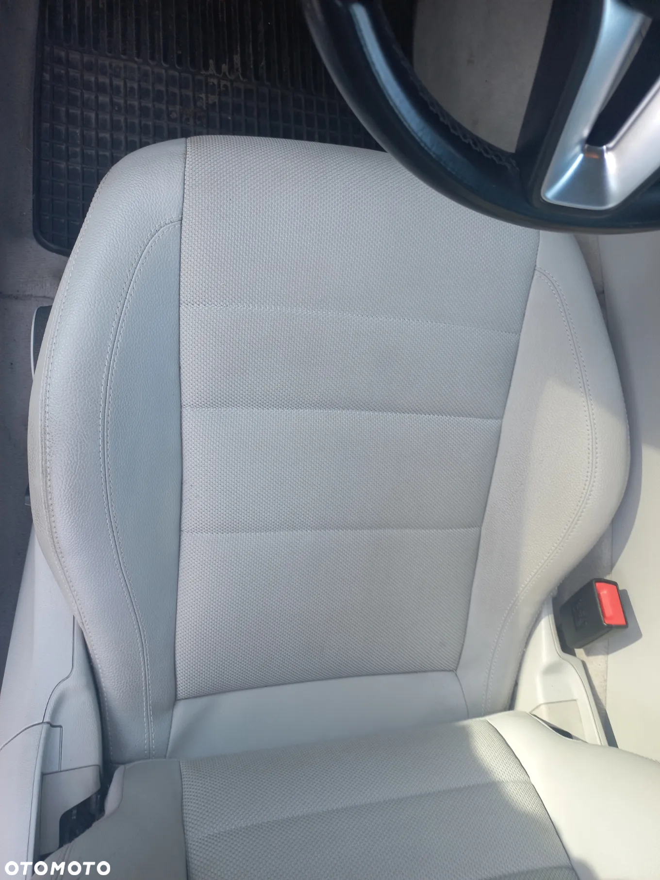 Mercedes-Benz Klasa C 180 CGI BlueEff - 6