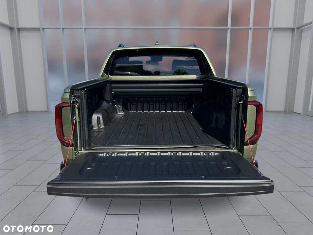 Volkswagen Amarok - 12
