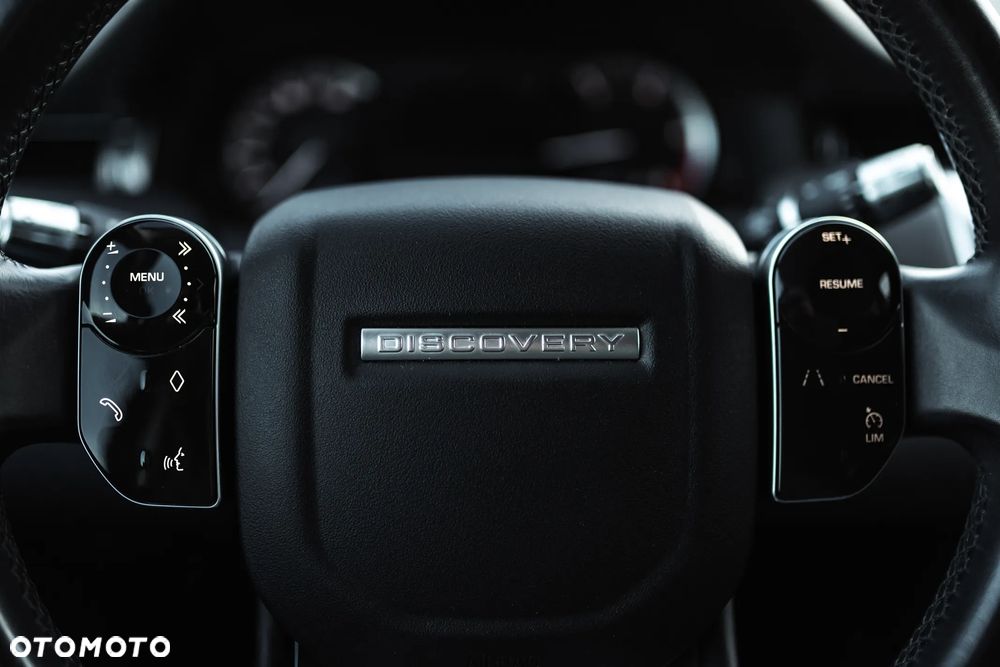 Land Rover Discovery Sport - 13