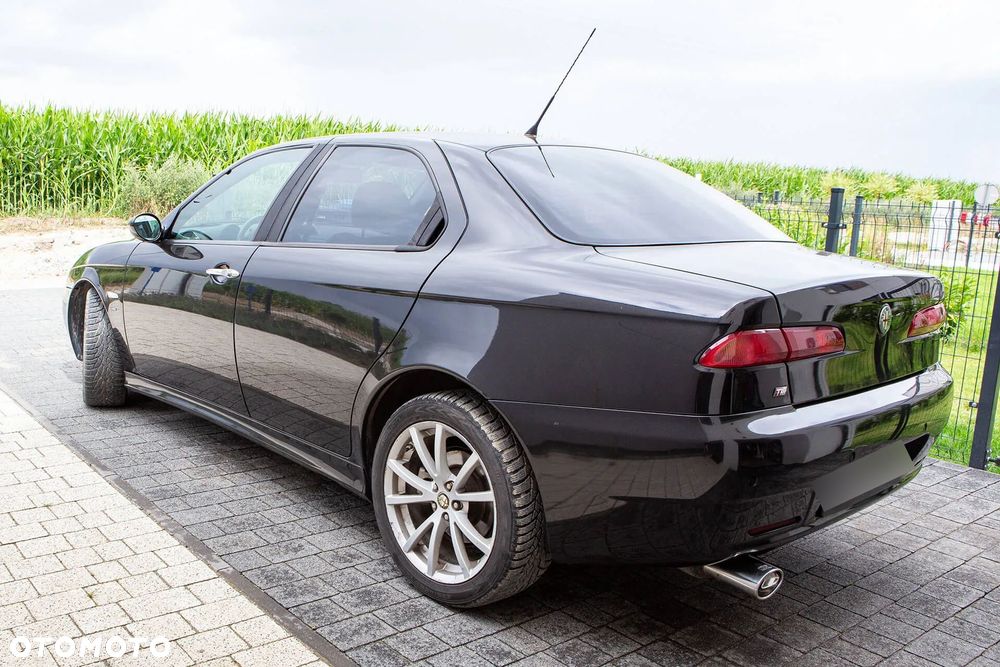 Alfa Romeo 156 2.4JTD20v Distinctive - 4