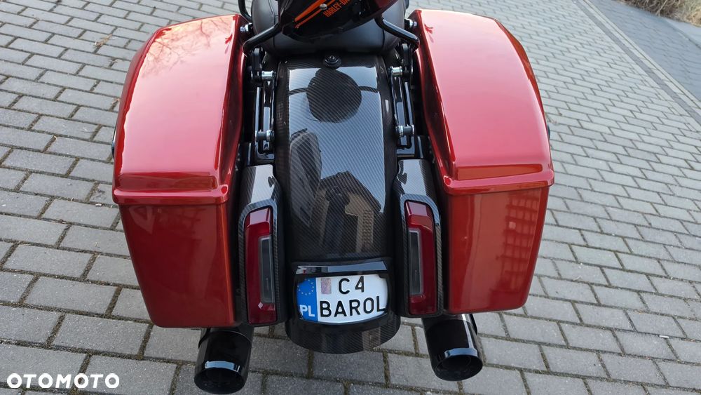 Harley-Davidson Touring Road Glide - 29