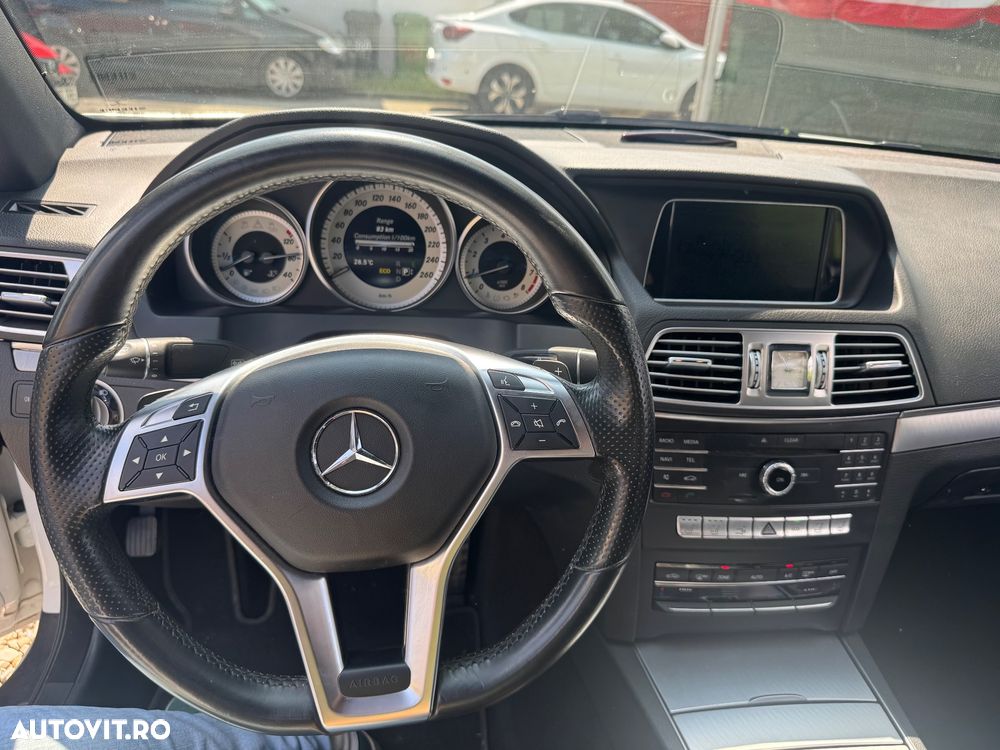 Mercedes-Benz E 200 7G-TRONIC - 13