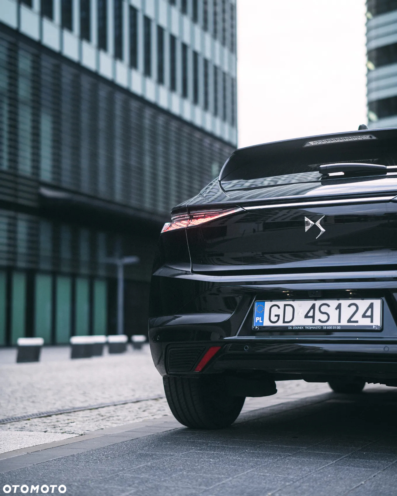 DS Automobiles DS 4 1.5 BlueHDi Étoile Alcantara - 14