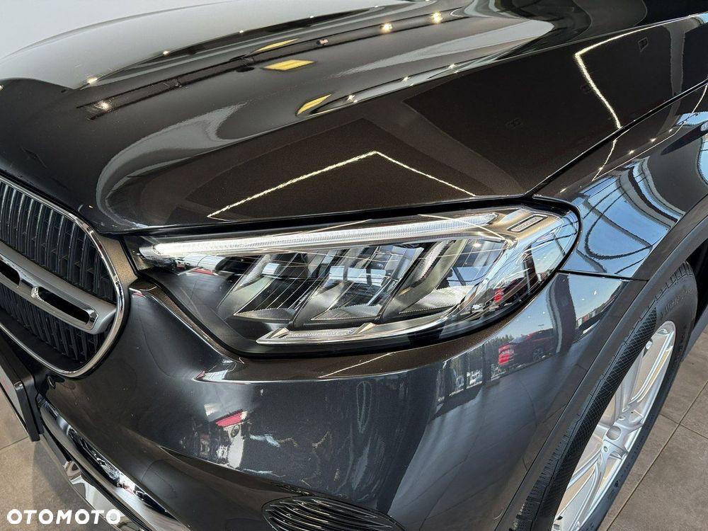 Mercedes-Benz GLC - 10