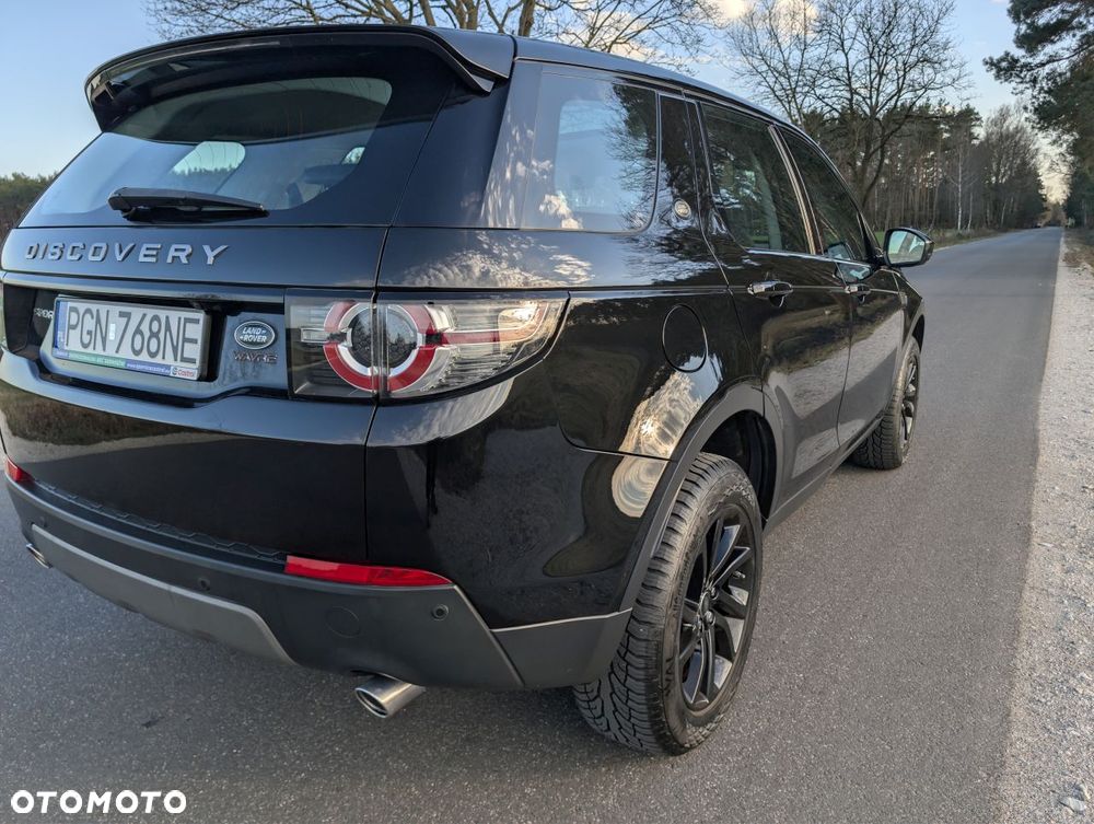 Land Rover Discovery Sport D150 R-Dynamic SE - 11