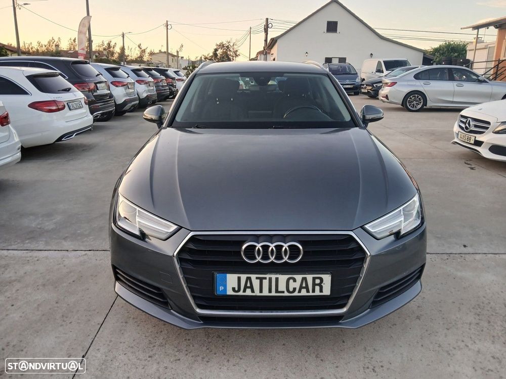 Audi A4 Avant 2.0 TDI S tronic - 2