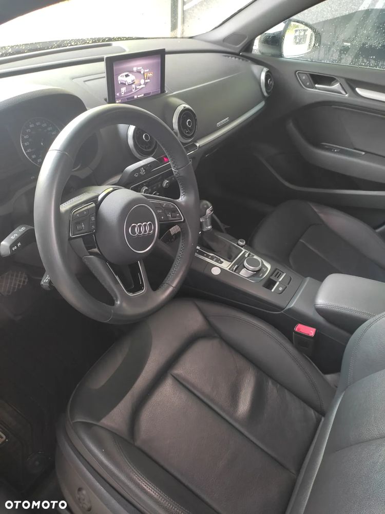 Audi A3 ver-40-tfsi-quattro-s-tronic - 11