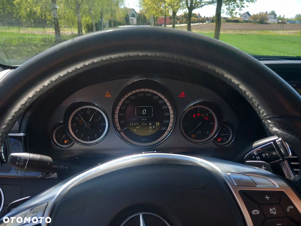 Mercedes-Benz Klasa E 250 CDI 4-Matic BlueEff Avantgarde - 19