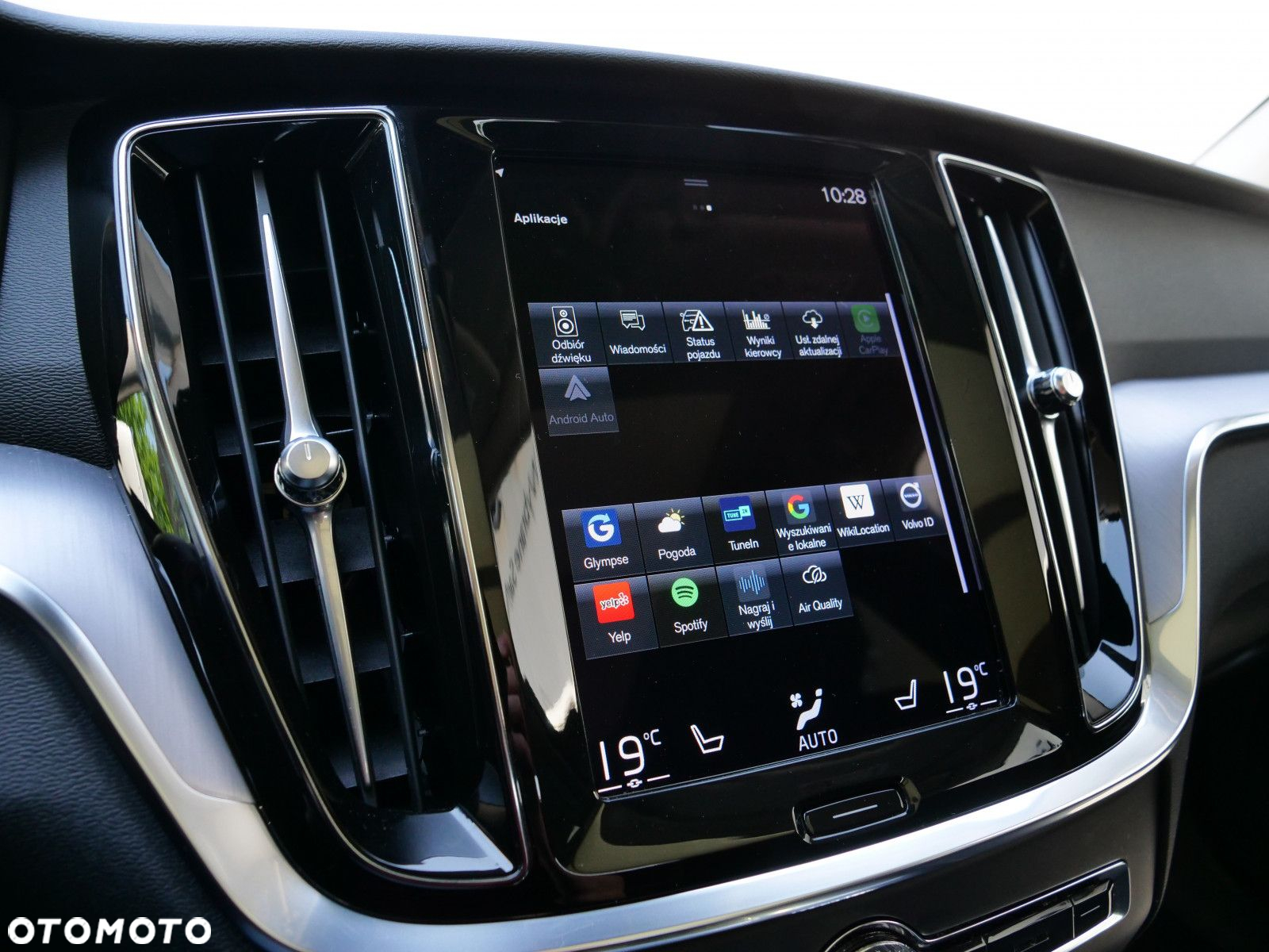 Volvo V60 Cross Country - 26