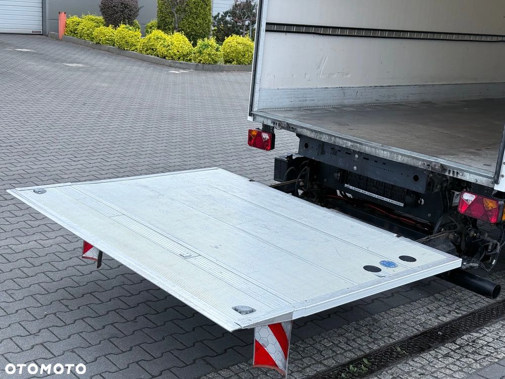 MAN TGE 3.180 Kontener 8ep + Winda 750 kg Bogate Wyposażenie TOP - 15