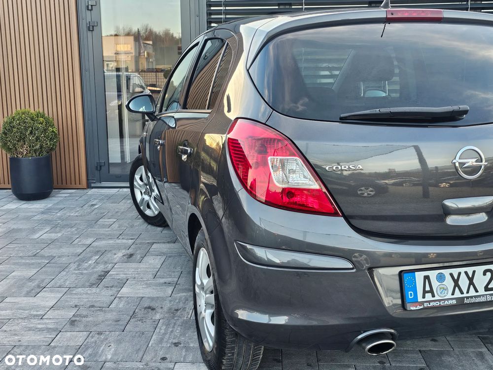 Opel Corsa 1.4 16V Edition - 26