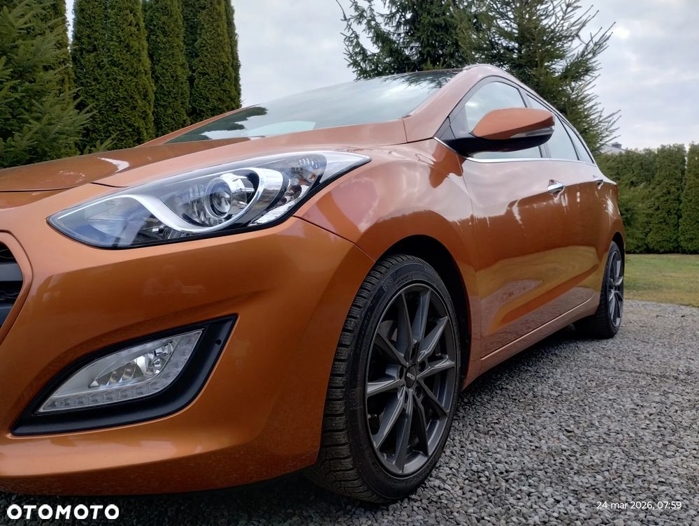 Hyundai i30 blue Kombi 1.6 GDi Trend - 5