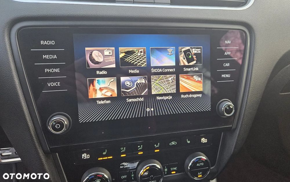 Skoda Octavia 2.0 TDI 4x4 DSG RS - 7