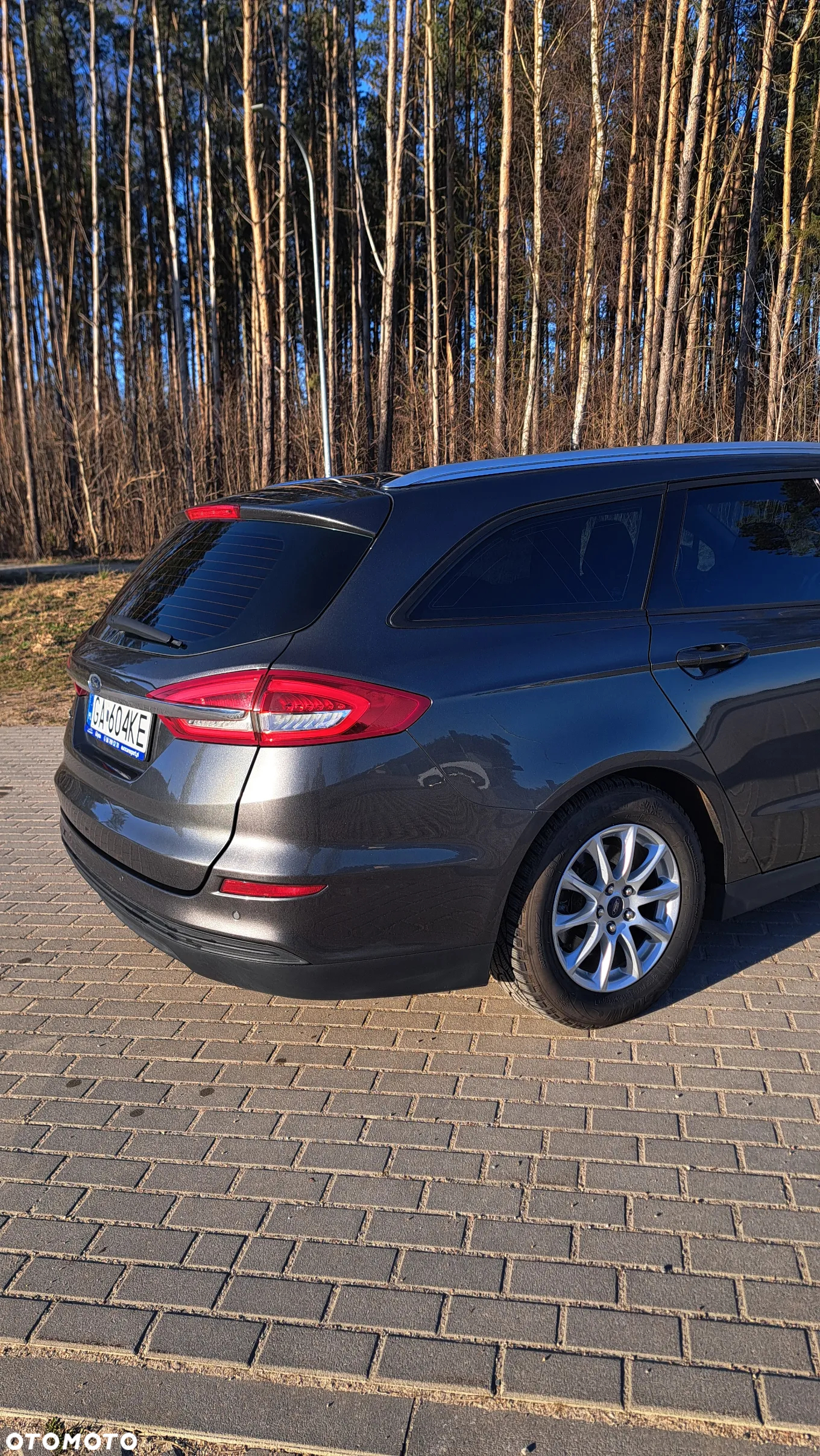 Ford Mondeo - 4