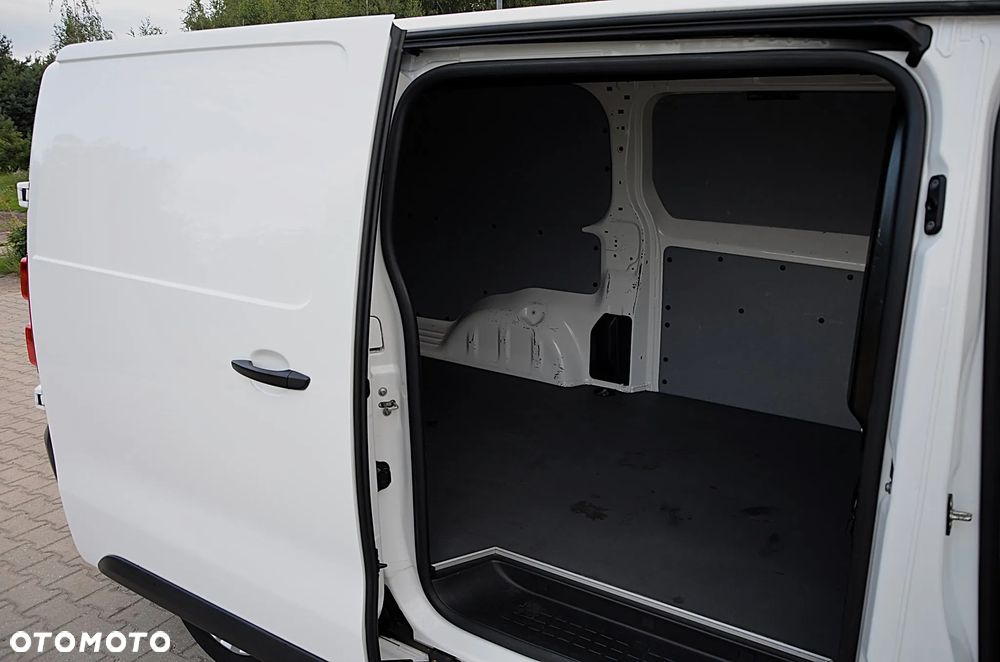 Toyota PROACE - 15