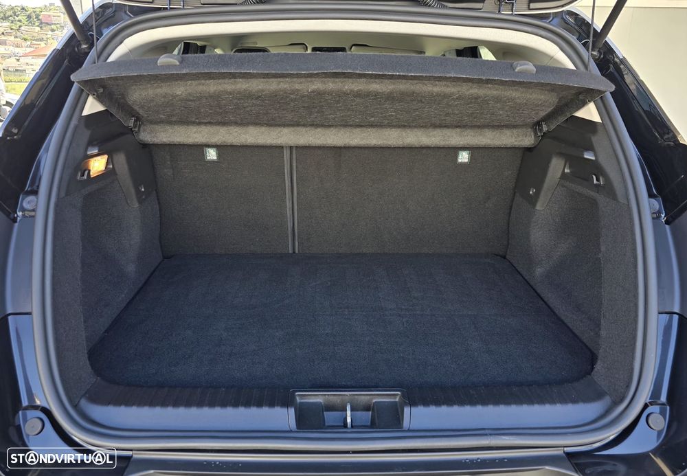 Renault Captur 1.6 E-Tech Plug-In Intens - 32