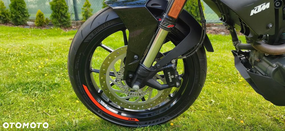 KTM Duke 125 - 13