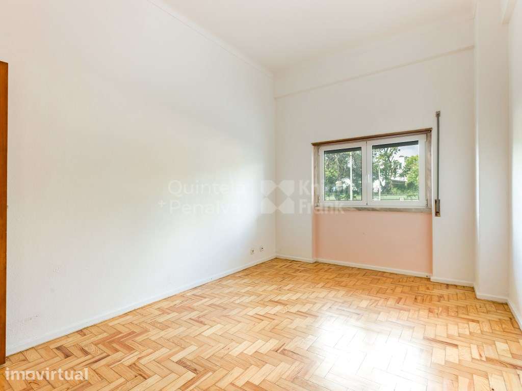 Apartamento T0 para arrendamento sem móveis nas torres do Restelo - Grande imagem: 3/23