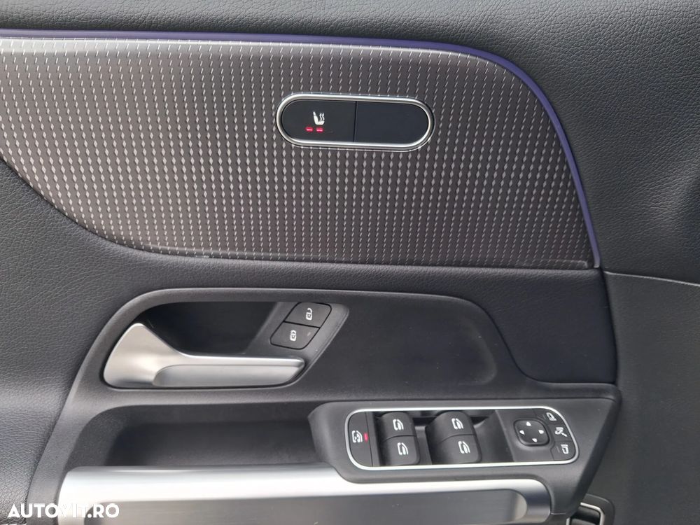 Mercedes-Benz GLB - 7