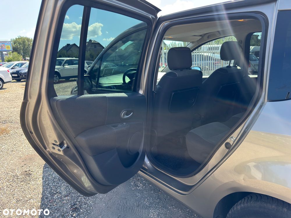 Renault Modus - 18