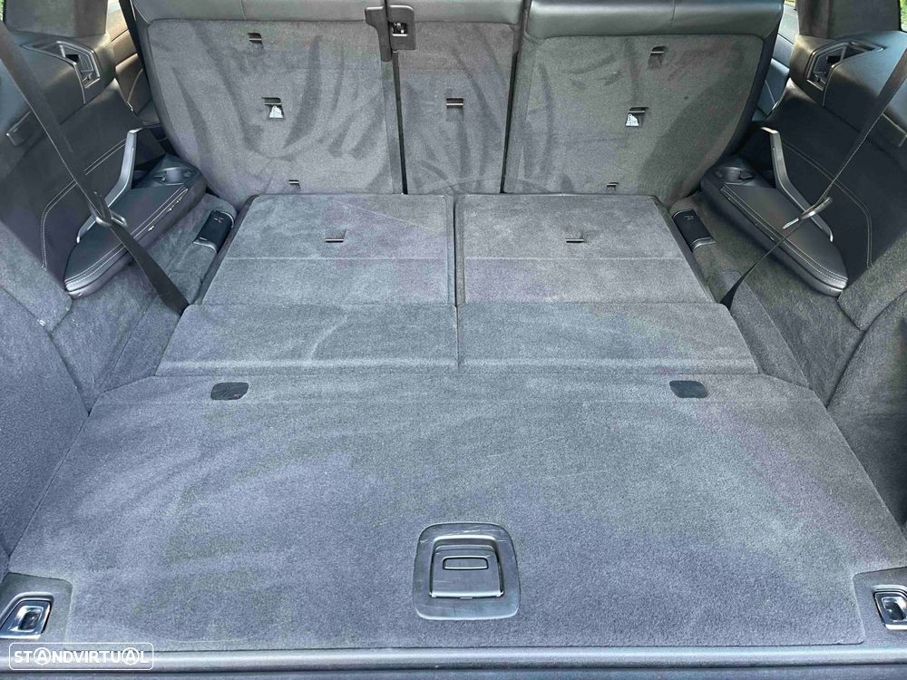 BMW X7 40 d xDrive Pack M - 27