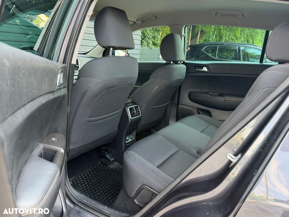 Kia Sportage 1.6 GDI 2WD Attract - 15