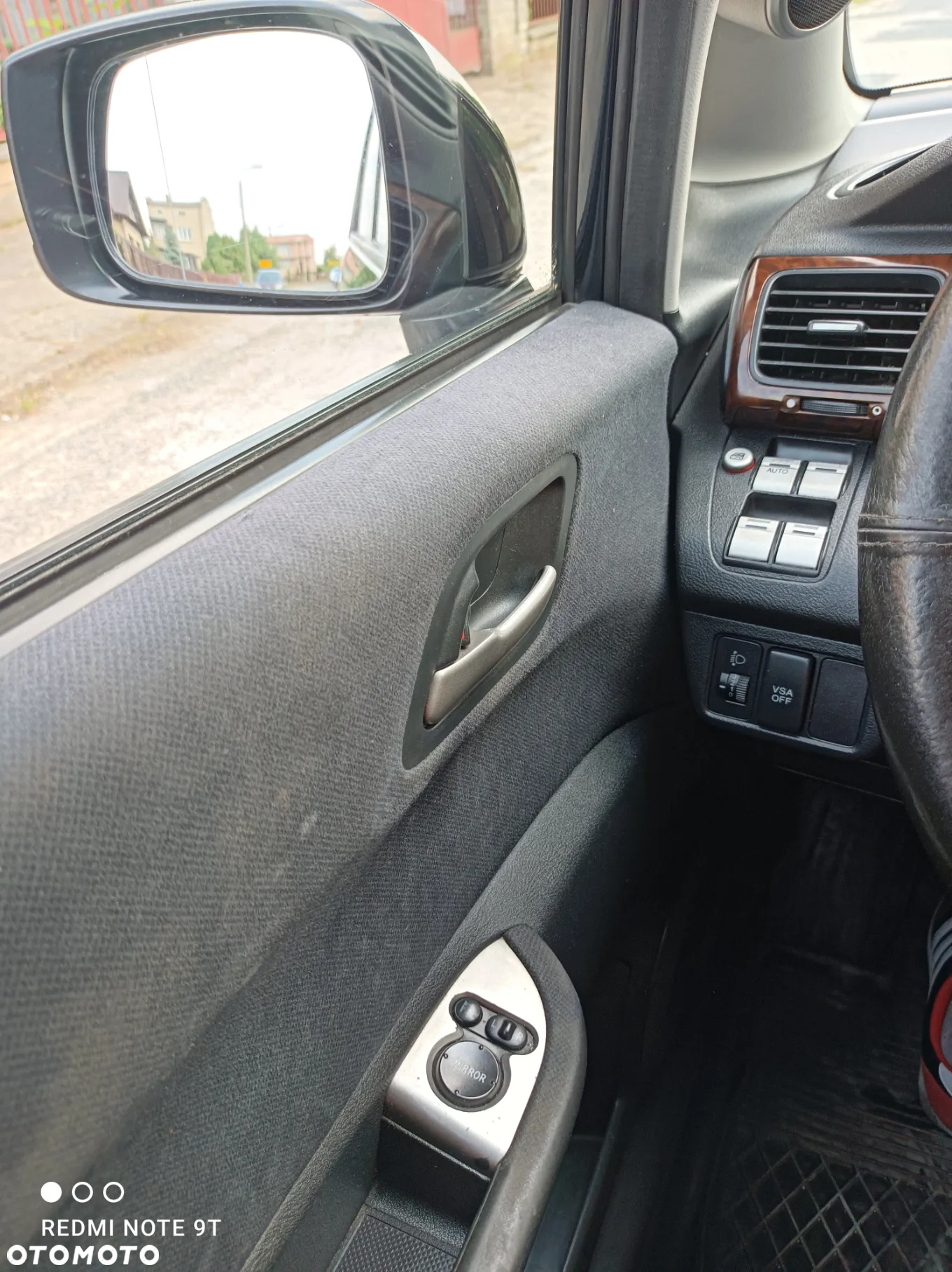 Honda FR-V - 15
