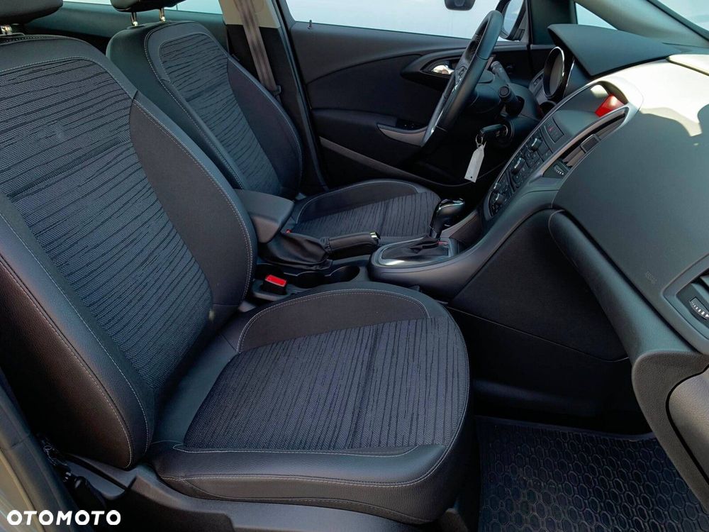 Opel Astra - 14