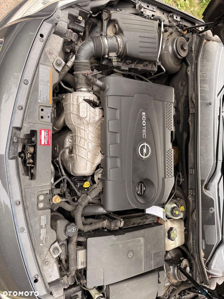 Opel Insignia 2.0 CDTI - 24