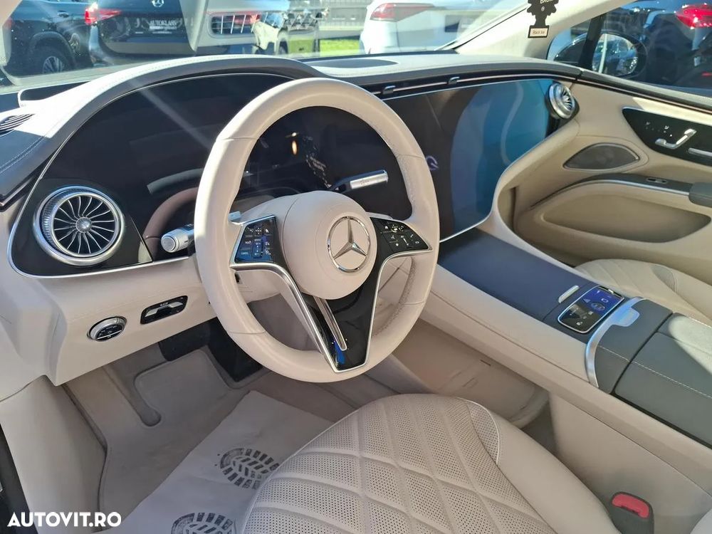 Mercedes-Benz EQS - 9