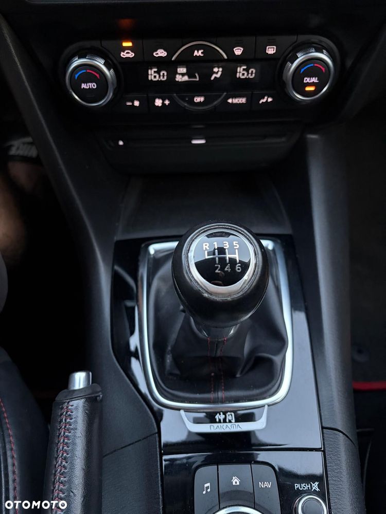 Mazda 3 SKYACTIV-D 150 NAKAMA - 31