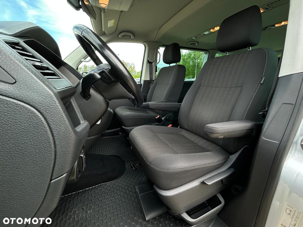 Volkswagen Caravelle 2.0 BiTDI L1 Comfortline 4Motion DSG - 9